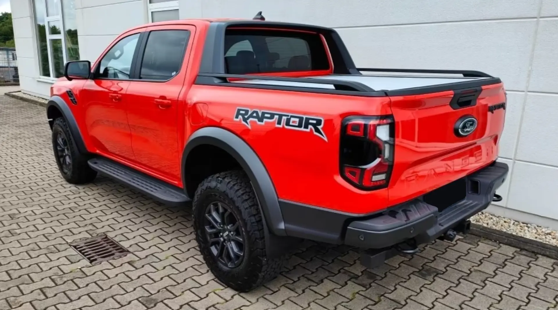 Ford Raptor Ranger Standheizung AHK el. Rollo