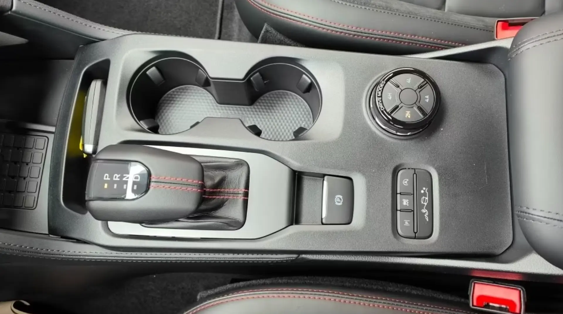 Ford Raptor Ranger Standheizung AHK el. Rollo