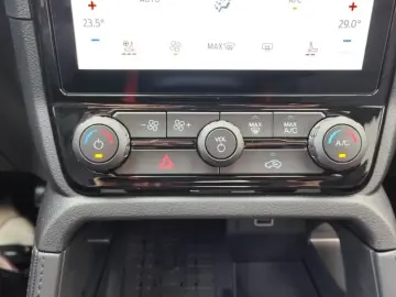 Ford Raptor Ranger Standheizung AHK el. Rollo