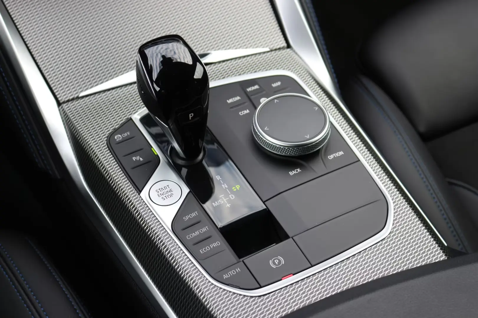 BMW 420 d xDrive Gran Coupé M Sport Head