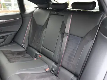 BMW 420 d xDrive Gran Coupé M Sport Head