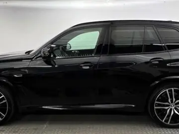 X5 xDrive 45 e M SPORT PANO AHK BOWERS-WILKINS