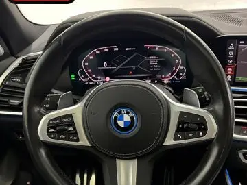 X5 xDrive 45 e M SPORT PANO AHK BOWERS-WILKINS