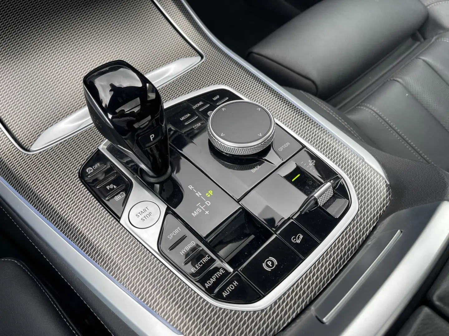 X5 xDrive45e M Sport    Pano HUD ACC el.Sitze