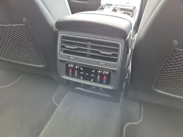 Q7 50 TDI quattro S-LINE MATRIX OPTIK-PAKET PANO