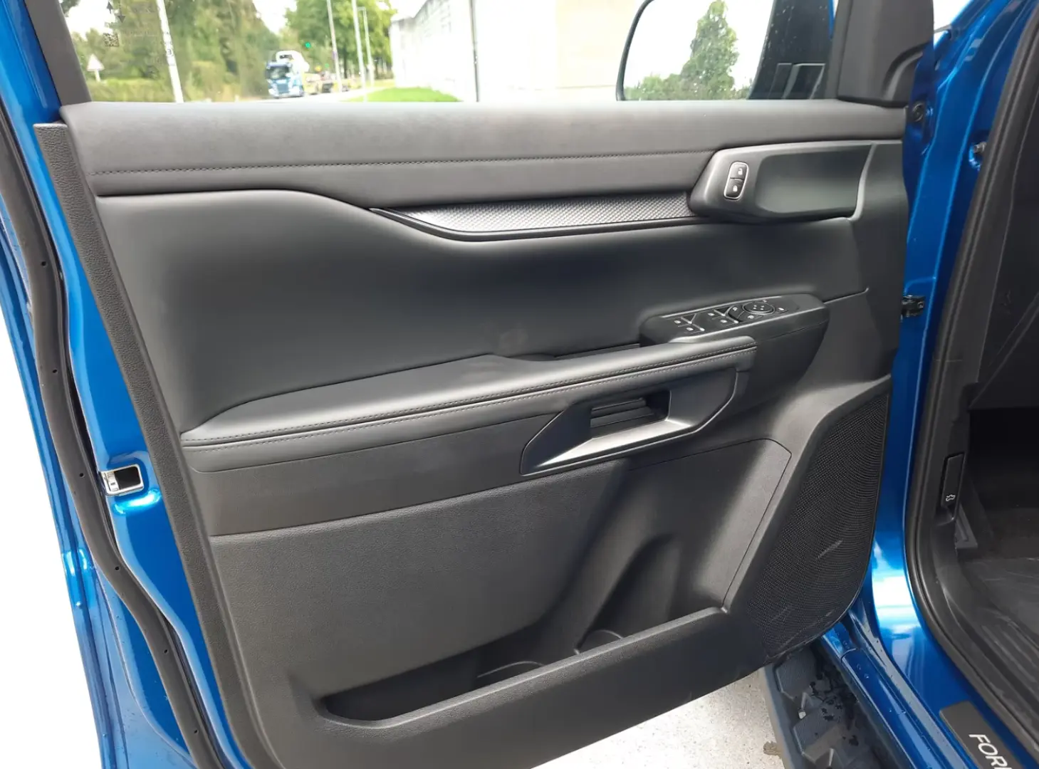 Ford Raptor 2.0l Doka RFK  AHK  PDC  LED  roller blind
