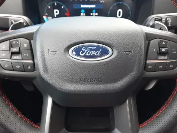 Ford Raptor 2.0l Doka RFK  AHK  PDC  LED  roller blind