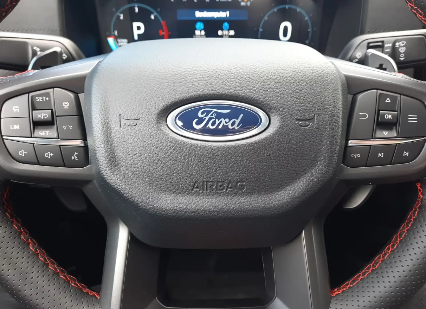 Ford Raptor 2.0l Doka RFK  AHK  PDC  LED  roller blind