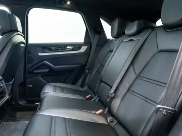Porsche Cayenne E-Hybrid el. AHK InnoDrive Luft BOSE