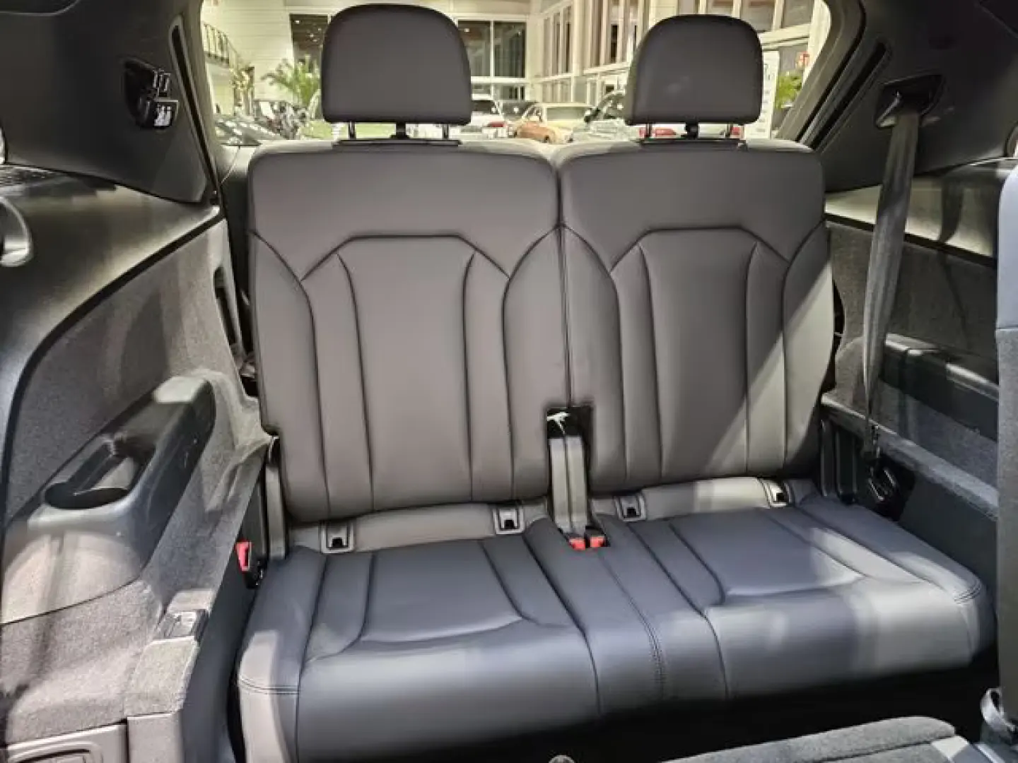 Audi Q7 50 TDI S Line Black 7Sitz Pano Matrix