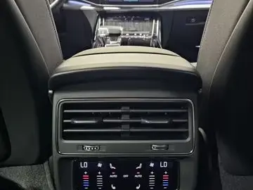 Audi Q7 50 TDI S Line Black 7Sitz Pano Matrix