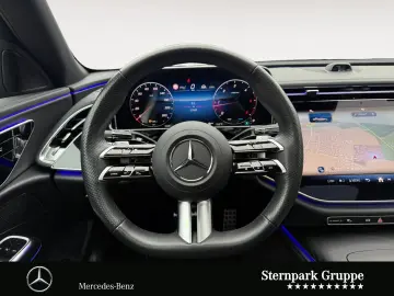E 220 d AMG  Night Pano Distronic LED SUPER 20