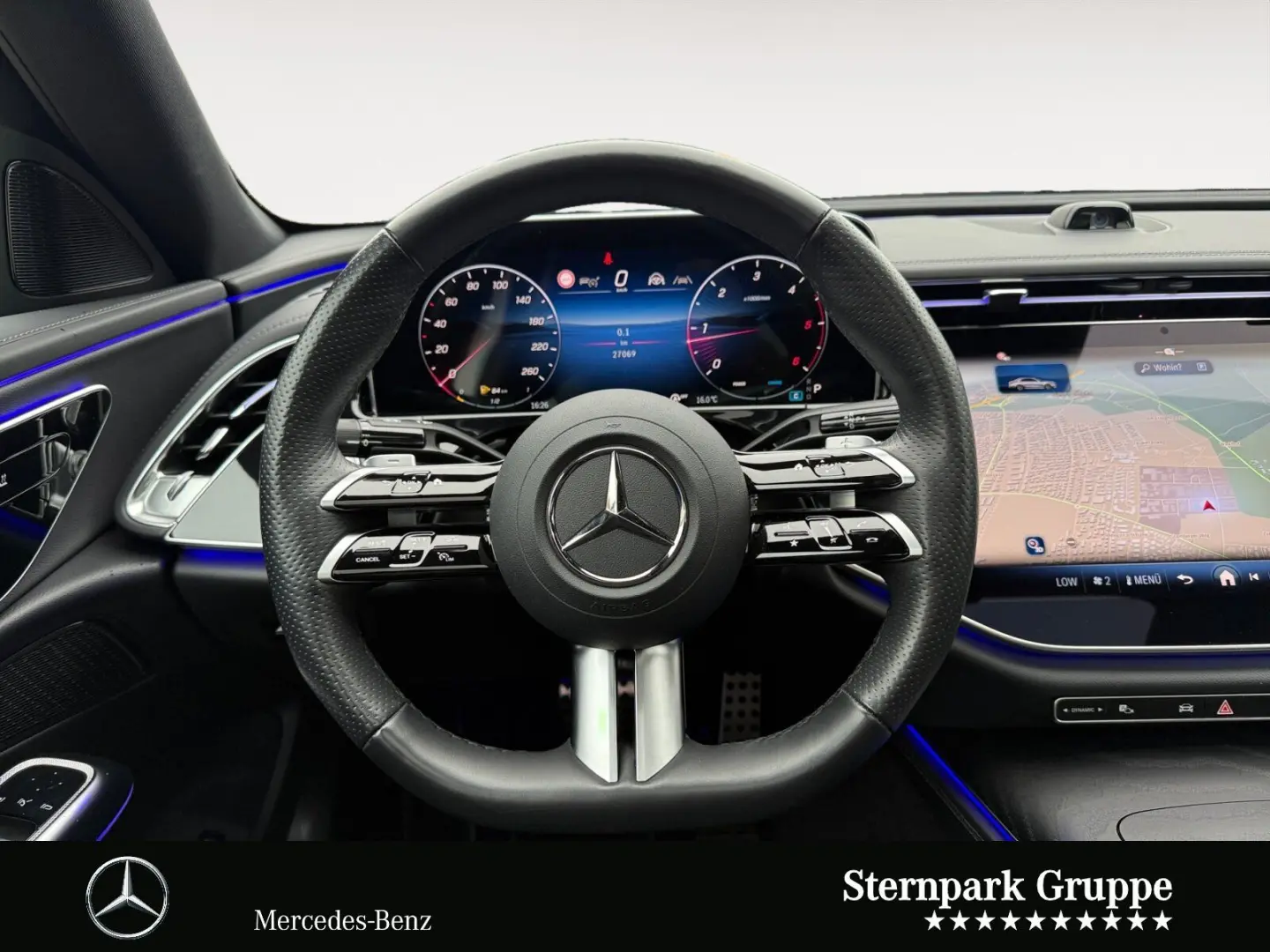 E 220 d AMG  Night Pano Distronic LED SUPER 20