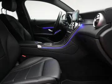 GLC 300 e 4Matic 9G-Tronic Navi Leder Temp Kamer