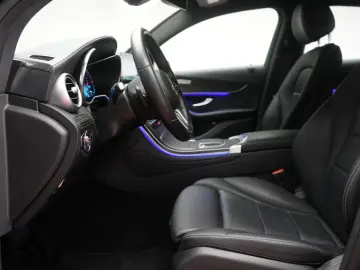 GLC 300 e 4Matic 9G-Tronic Navi Leder Temp Kamer