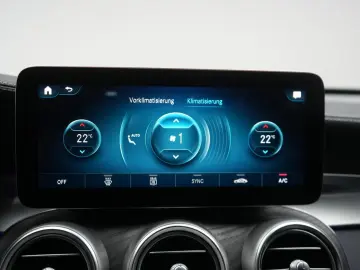 GLC 300 e 4Matic 9G-Tronic Navi Leder Temp Kamer