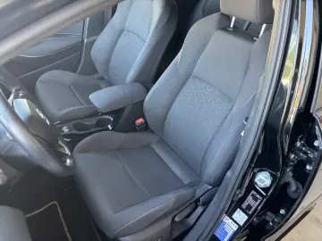 Toyota Corolla 1.8 HSD Dynamic