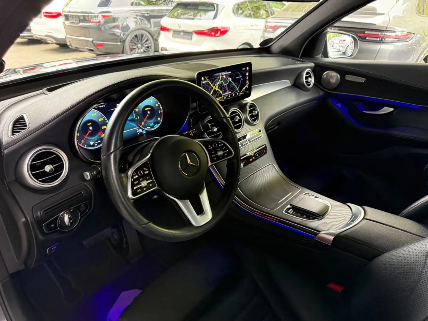 GLC 200 Coupe AMG LINE DIGITAL 360  TOTW HEAD-UP