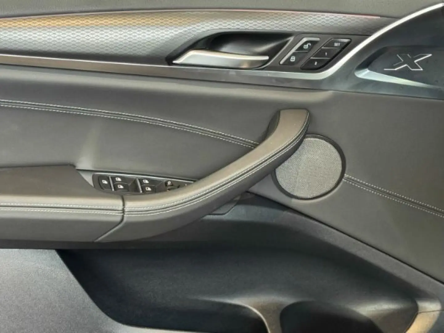X4 M Competition H&K HUD Adapt.LED AppleCarPlay