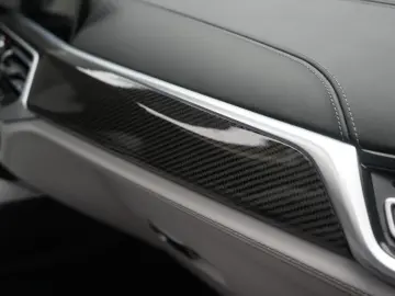 X6 M Competition Leder ACC Kamera HUD Skytop B&W