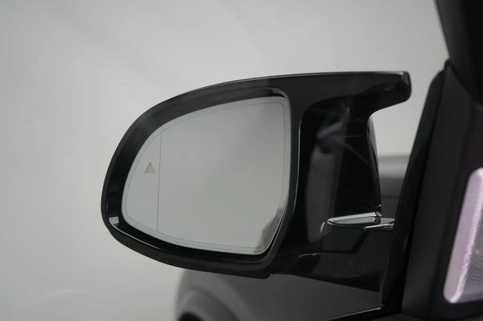 X6 M Competition Leder ACC Kamera HUD Skytop B&W