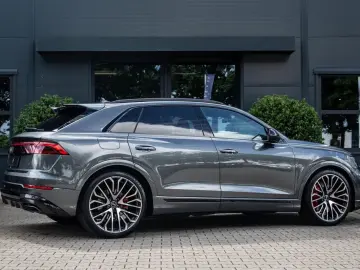 Q8 60 TFSI e quattro Pro Line S Competition