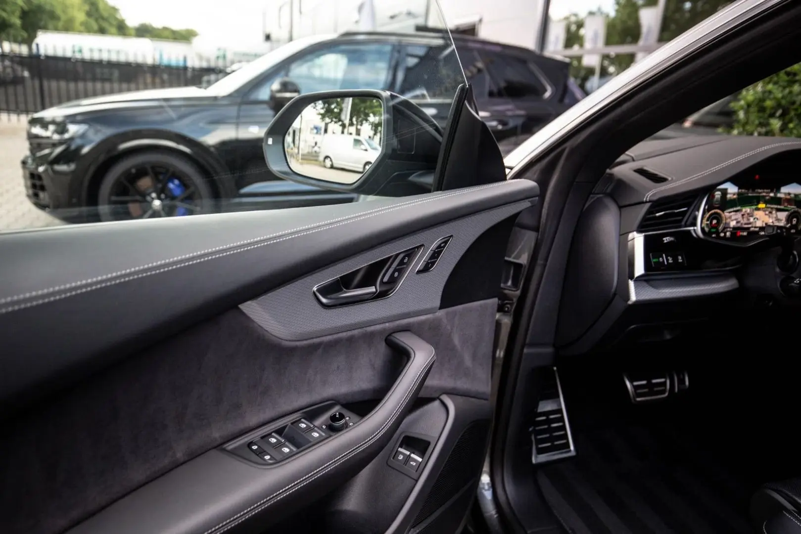 Q8 60 TFSI e quattro Pro Line S Competition