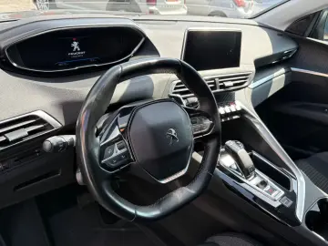 Peugeot 3008 1.5 BlueHDI S&S EAT8 Allure