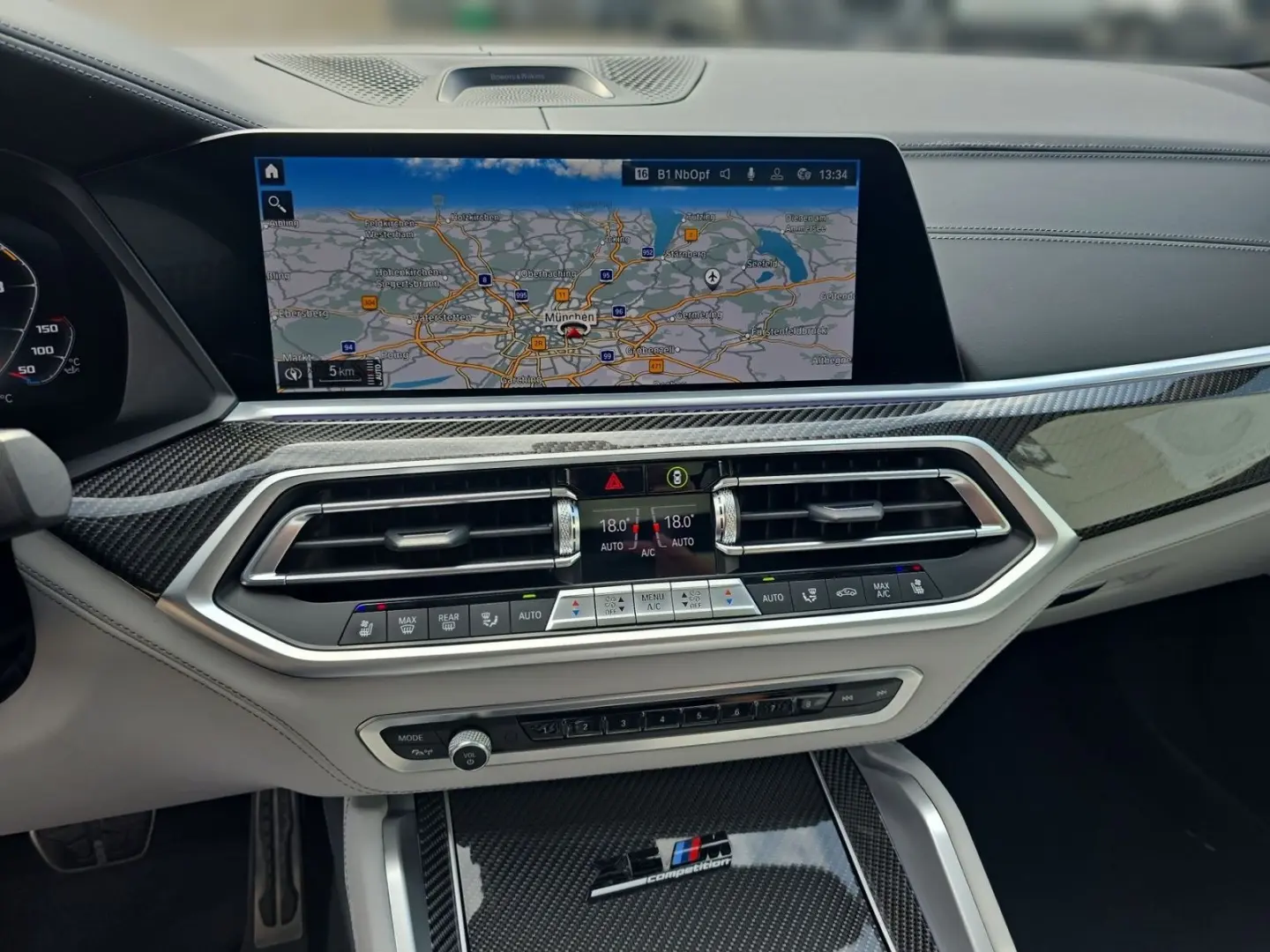 X6 M Competition M-Carbon SkyLounge Massage TV P