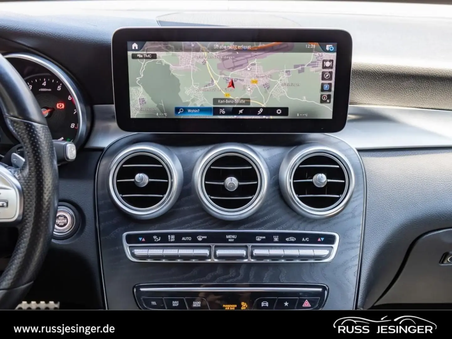 GLC 300 e 4M AMG Line  AHK MBUX KeyGo LED Night