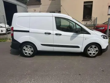 Transit Courier Trend 41000 Km Klima Schiebetür