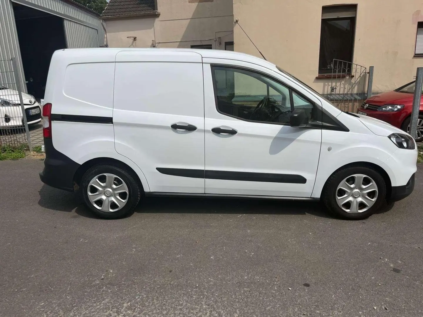 Transit Courier Trend 41000 Km Klima Schiebetür
