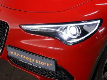Stelvio 2.0 Turbo TI Q4 AT8 Kamera Memory ACC Bi