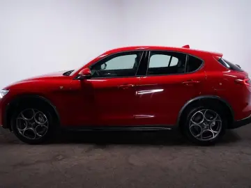 Stelvio 2.0 Turbo TI Q4 AT8 Kamera Memory ACC Bi
