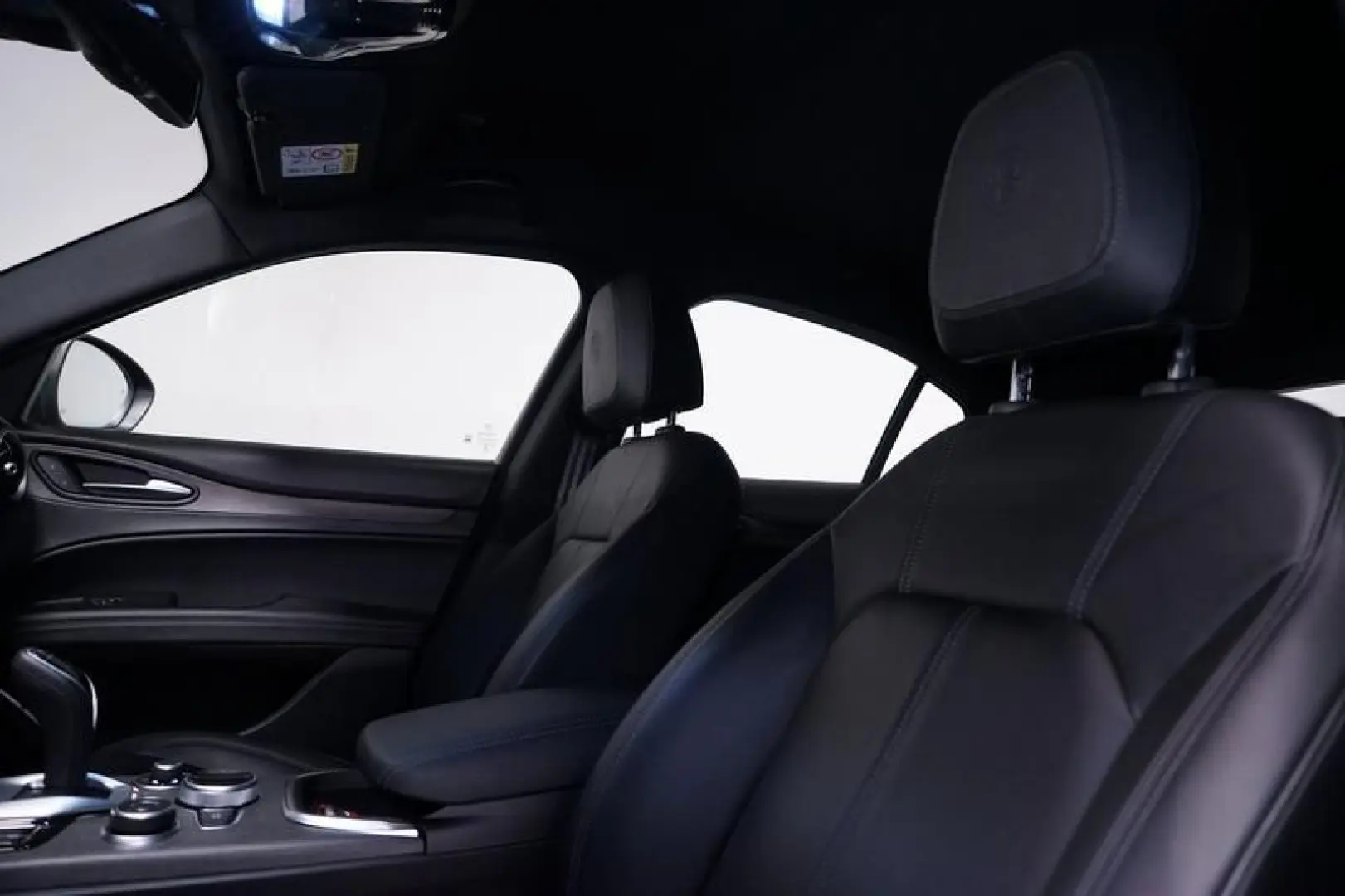 Stelvio 2.0 Turbo TI Q4 AT8 Kamera Memory ACC Bi