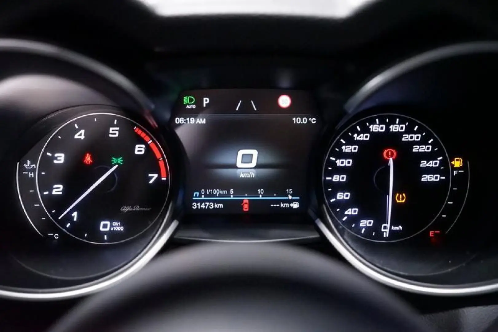 Stelvio 2.0 Turbo TI Q4 AT8 Kamera Memory ACC Bi