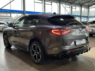 Stelvio Veloce Q4 Sport Harman Kardon Leder ACC