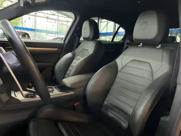 Stelvio Veloce Q4 Sport Harman Kardon Leder ACC