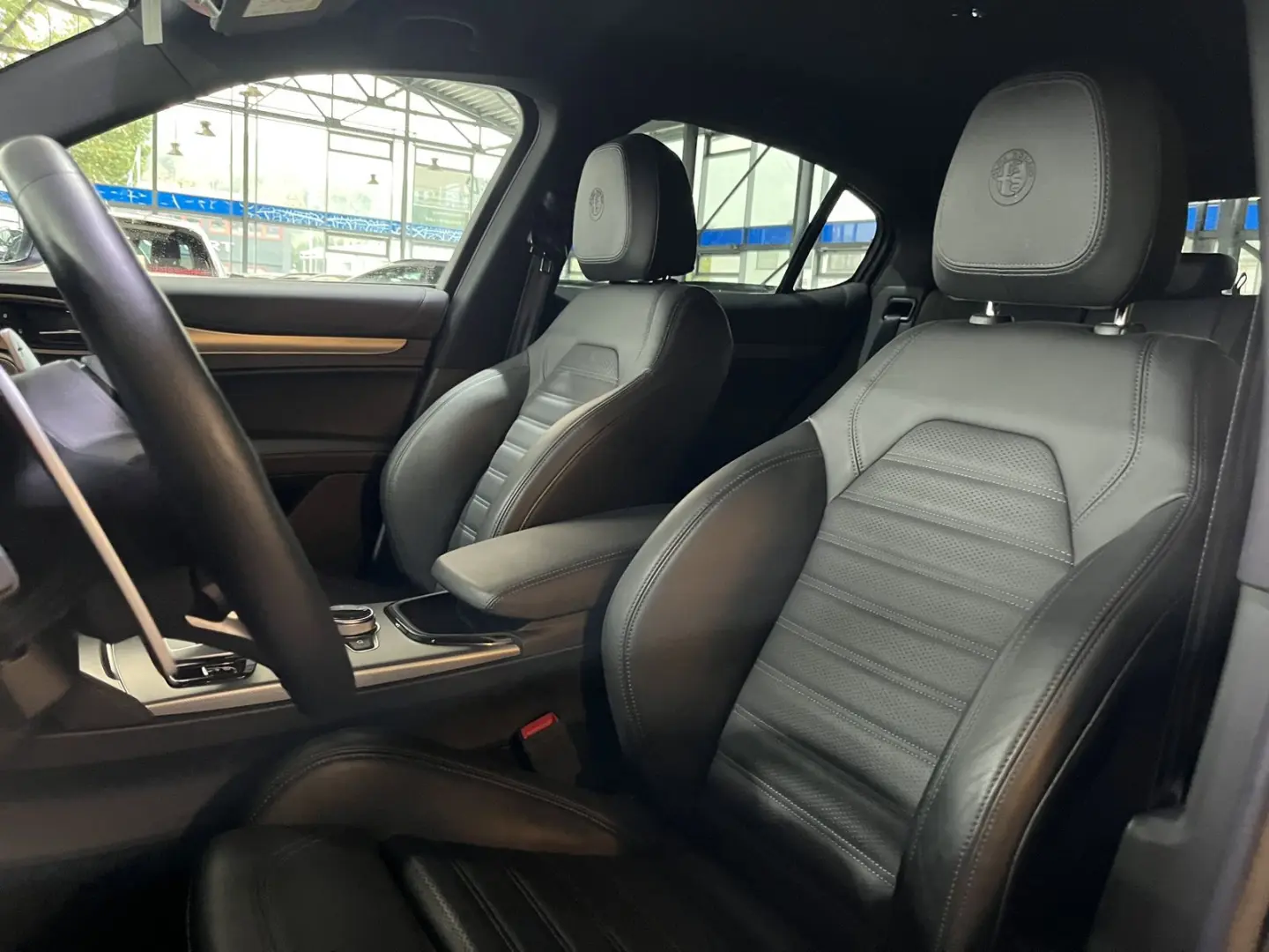 Stelvio Veloce Q4 Sport Harman Kardon Leder ACC