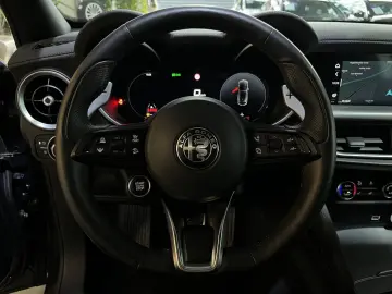 Stelvio Veloce Q4 Sport Harman Kardon Leder ACC