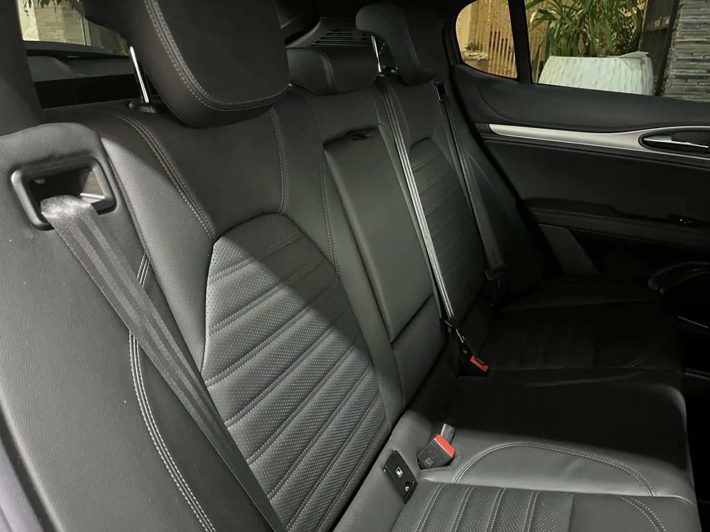 Stelvio Veloce Q4 Sport Harman Kardon Leder ACC