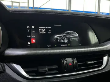 Stelvio Veloce Q4 Sport Harman Kardon Leder ACC