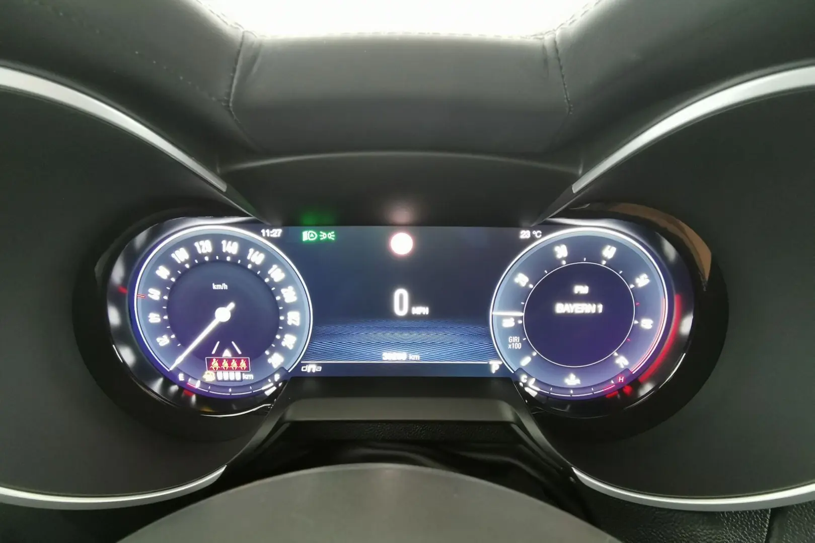Stelvio Q4 Veloce ACC harman Leder elSitz Nav SH