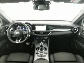 Stelvio Q4 Veloce ACC harman Leder elSitz Nav SH