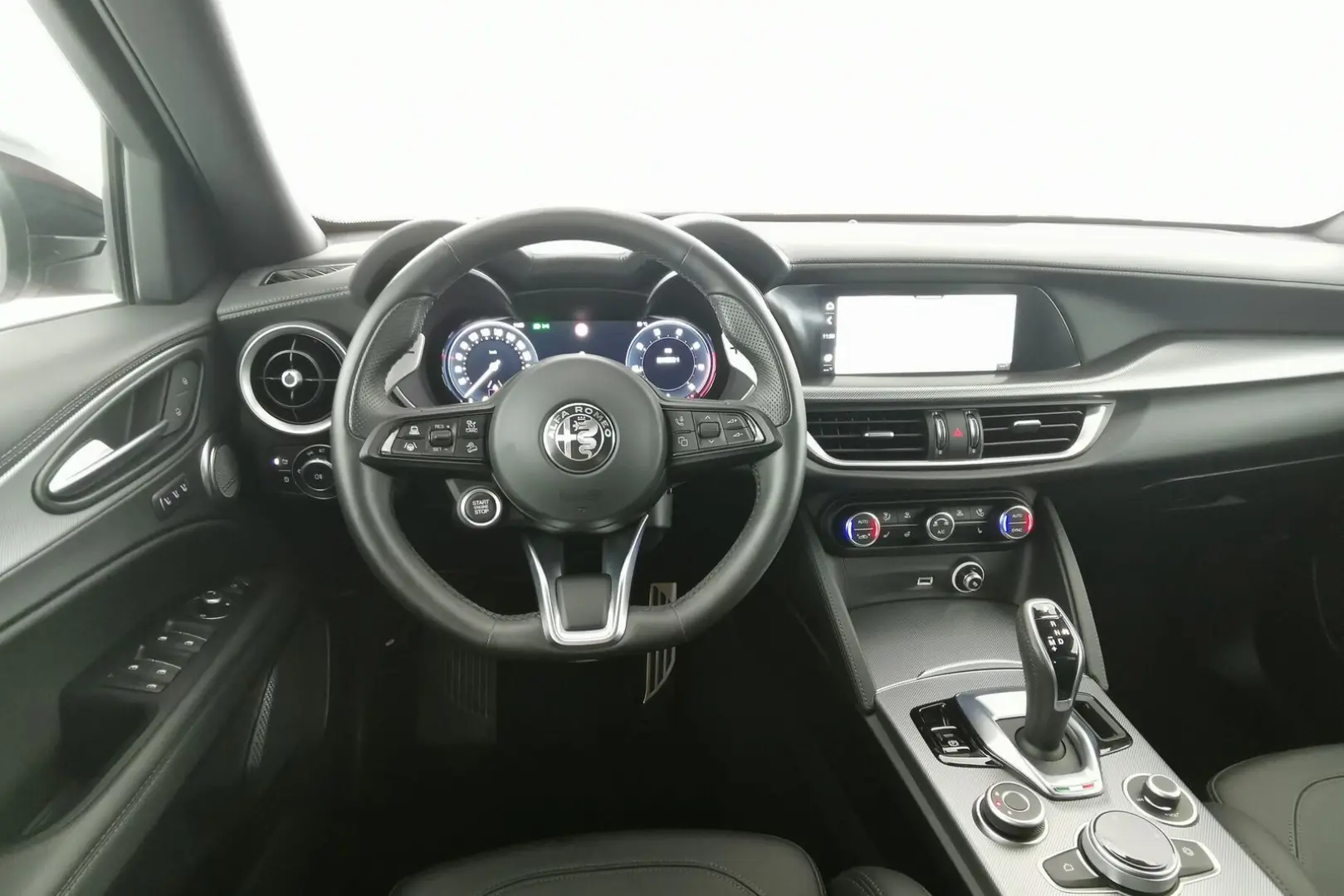 Stelvio Q4 Veloce ACC harman Leder elSitz Nav SH