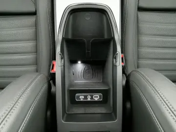 Stelvio Q4 Veloce ACC harman Leder elSitz Nav SH