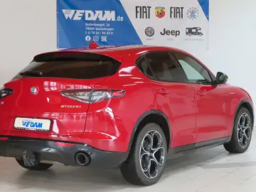 Stelvio Veloce Q4 2.0 280PS  AHK