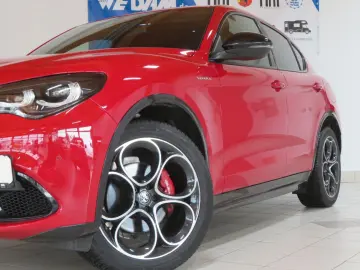 Stelvio Veloce Q4 2.0 280PS  AHK