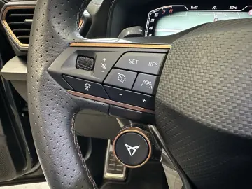 Formentor VZ 2 0TSI DSG 4Drive AHK Pano Matrix D