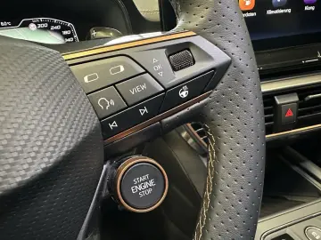 Formentor VZ 2 0TSI DSG 4Drive AHK Pano Matrix D